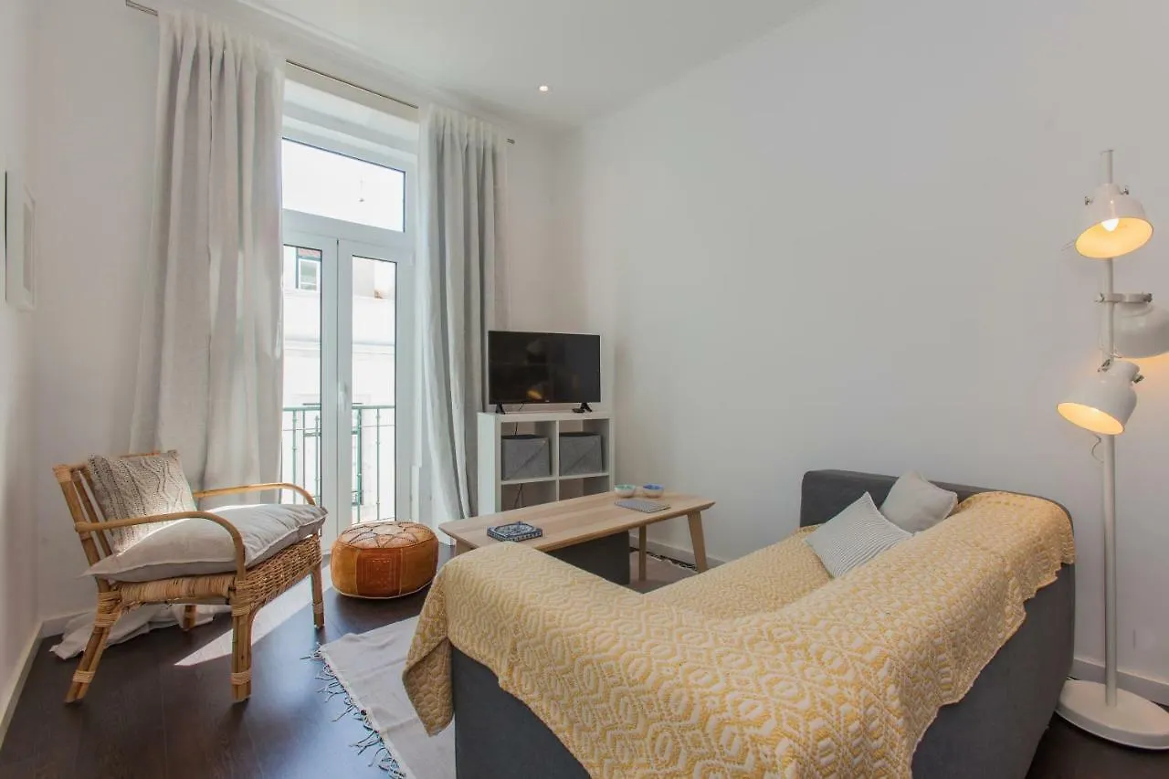 Apartment Typical Light Filled Graca Apt W Ac, By Timecooler Lisbon