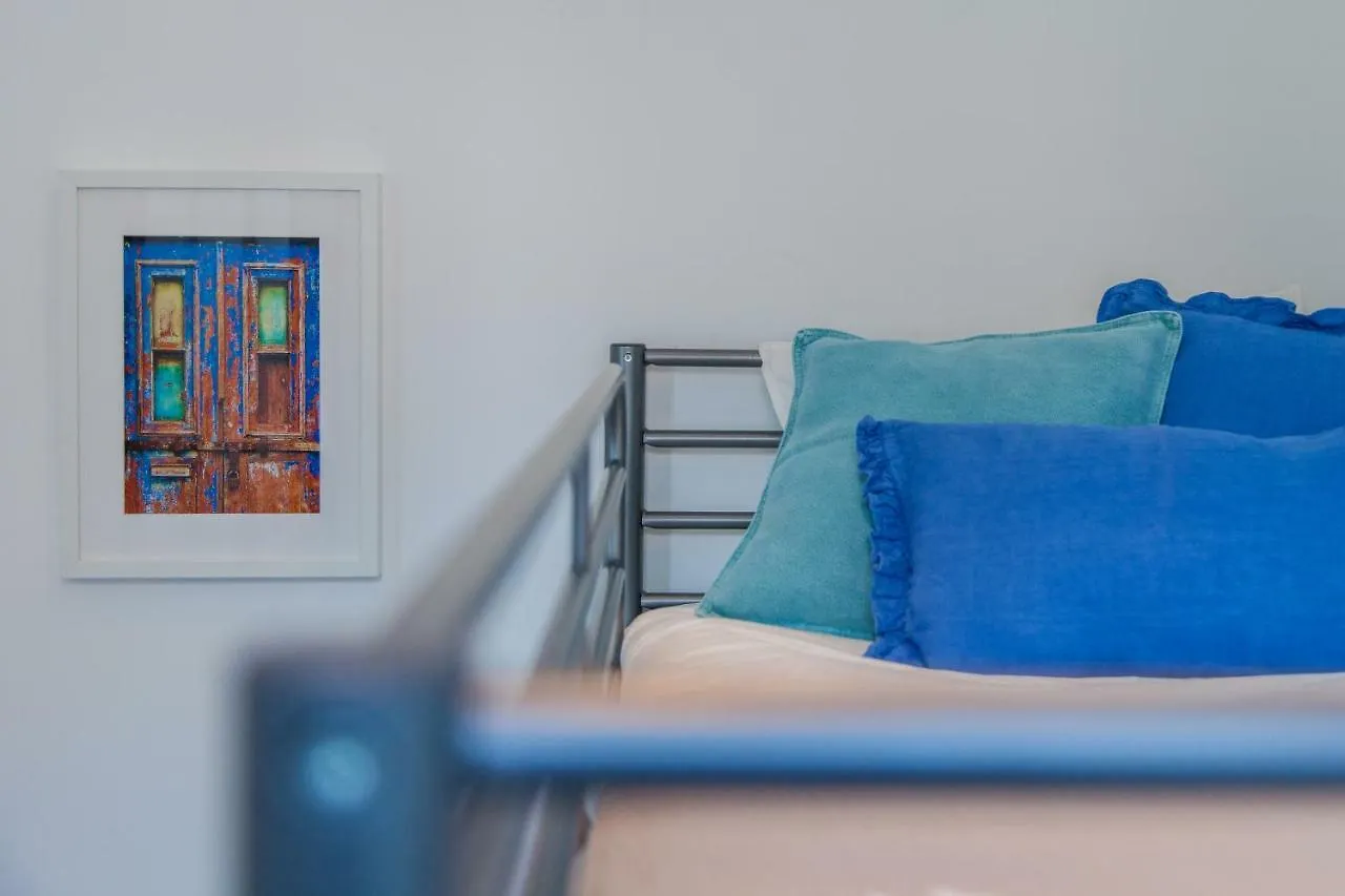 ליסבון Typical Light Filled Graca Apt W Ac, By Timecooler דירה